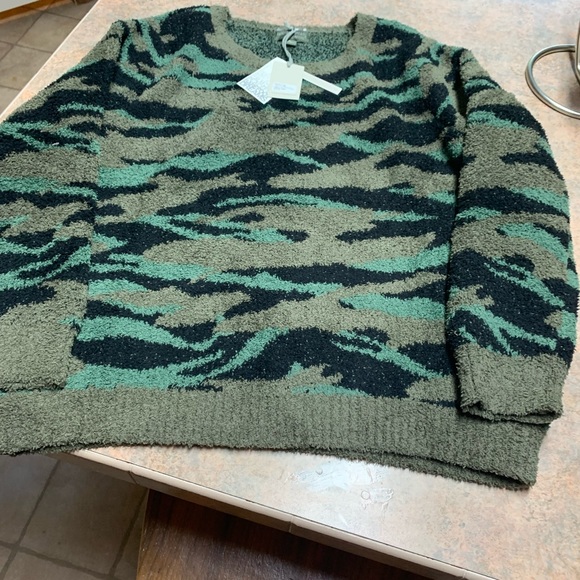 Barefoot Dreams Sweaters - Barefoot Dreams Cozy Chic Seaside Sweater